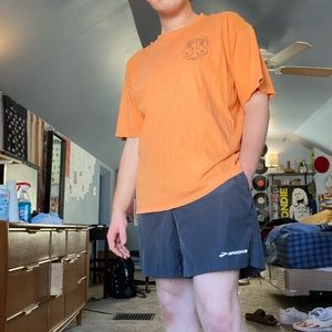 VINTAGE orange t-shirt!